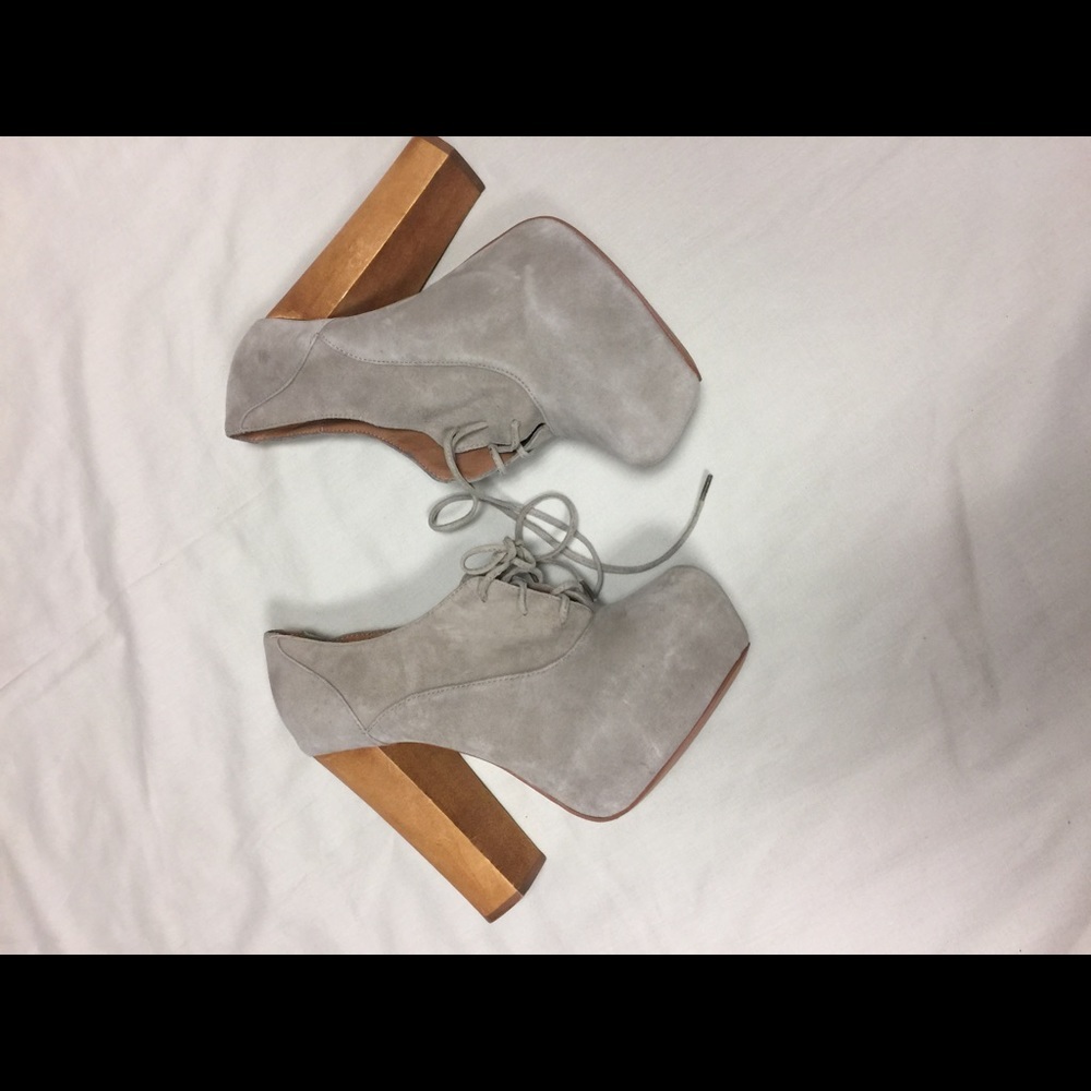 Stylish Grey Platform